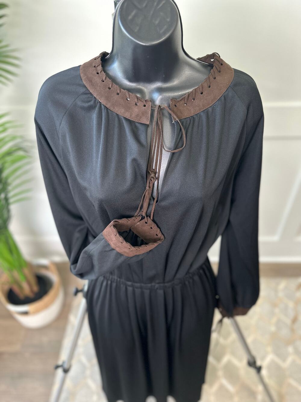 Joan Leslie Kasper VTG 70s Leather Lace Midi Renn Dress Witchy Goth Renaissance